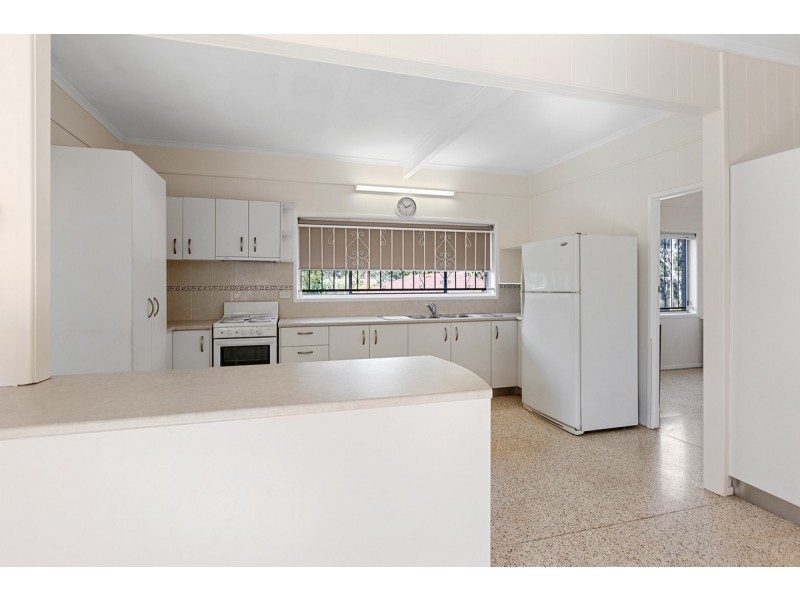 61 Randall Road, Birkdale QLD 4159