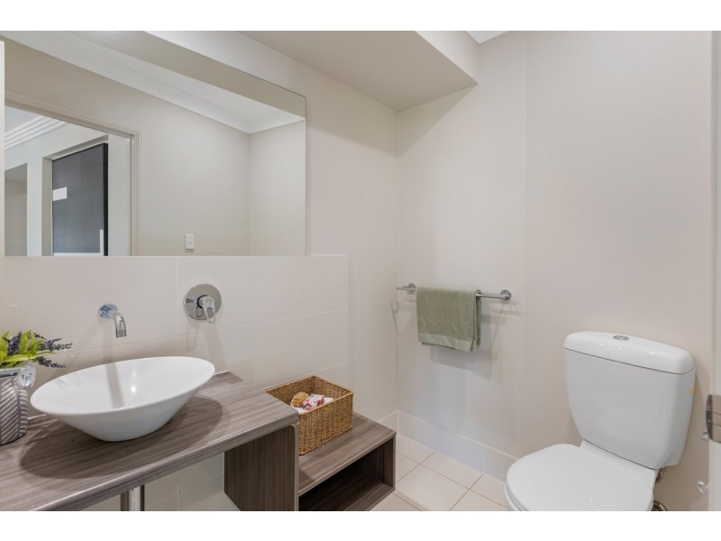 69 Carlingford  Drive, Thornlands QLD 4164