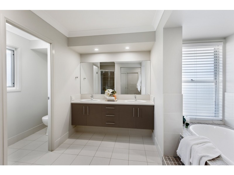 69 Carlingford  Drive, Thornlands QLD 4164