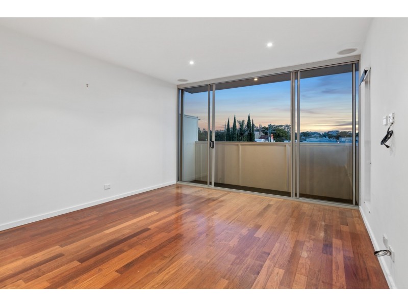 5 Malcolm Street, Hawthorne QLD 4171