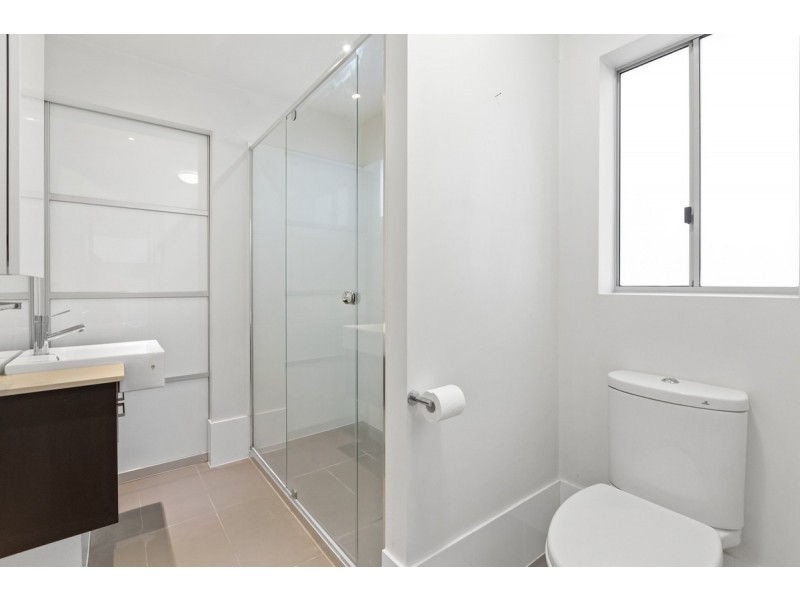 5 Malcolm Street, Hawthorne QLD 4171