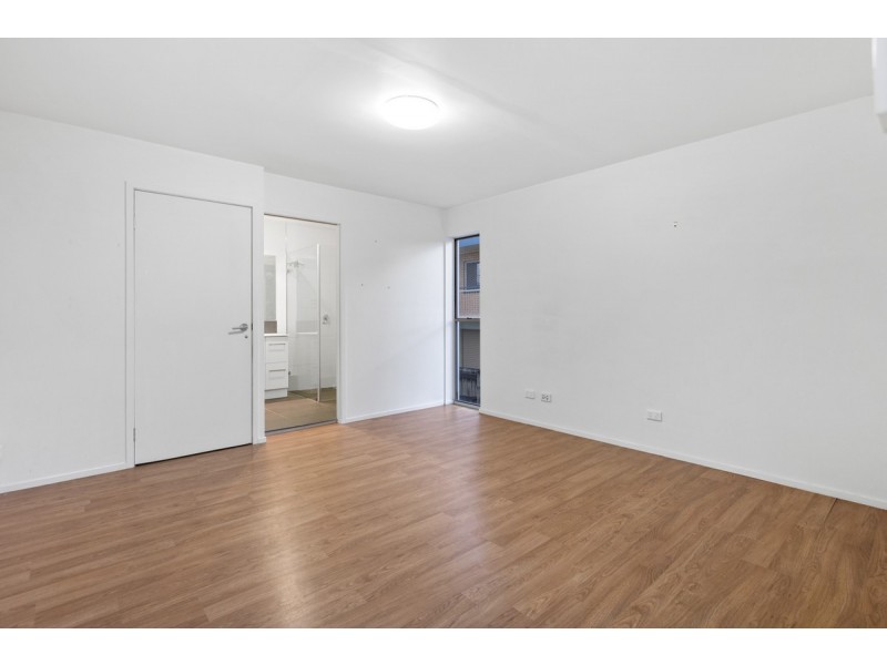 5 Malcolm Street, Hawthorne QLD 4171