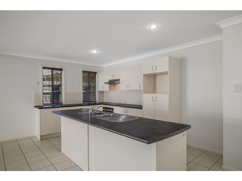 24 Adam Street, Cleveland QLD 4163