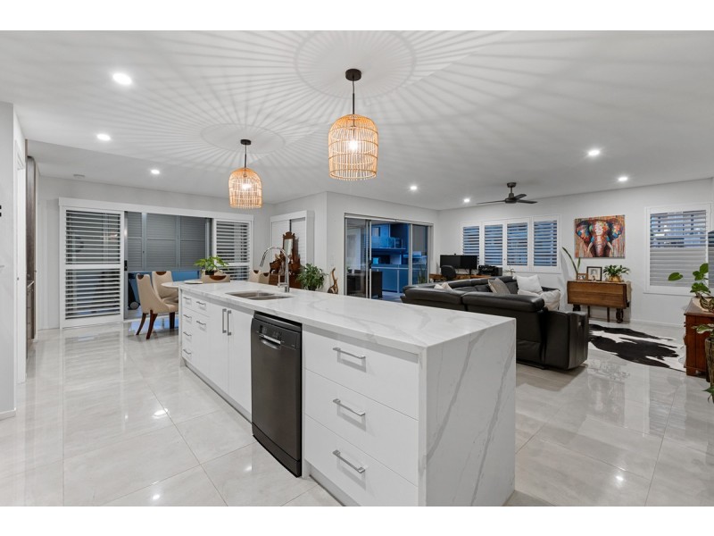 88/45 Shore Street East, Cleveland QLD 4163