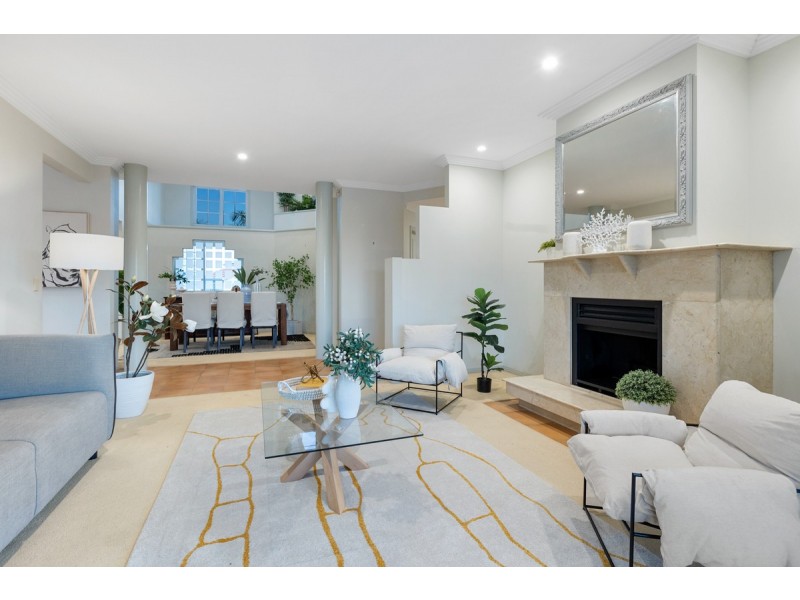 22 Plymouth Court, Raby Bay QLD 4163