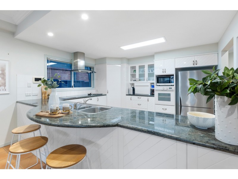 22 Plymouth Court, Raby Bay QLD 4163