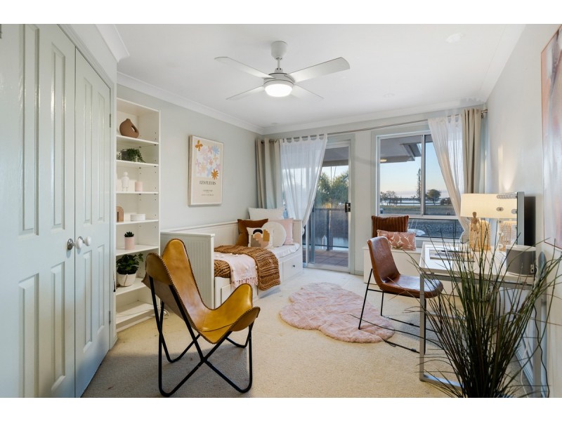 22 Plymouth Court, Raby Bay QLD 4163