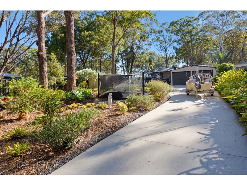 46 Bradman Street, Russell Island QLD 4184