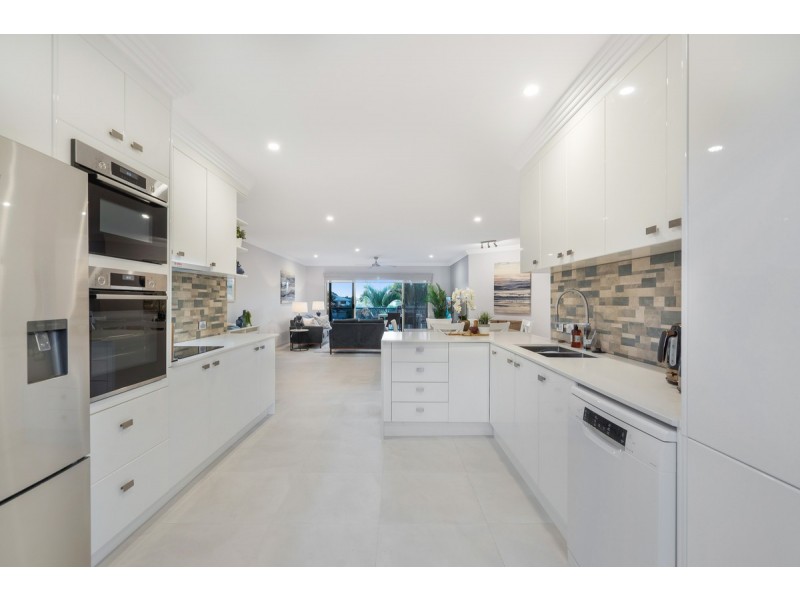36/10-12 Esperance Court, Raby Bay QLD 4163