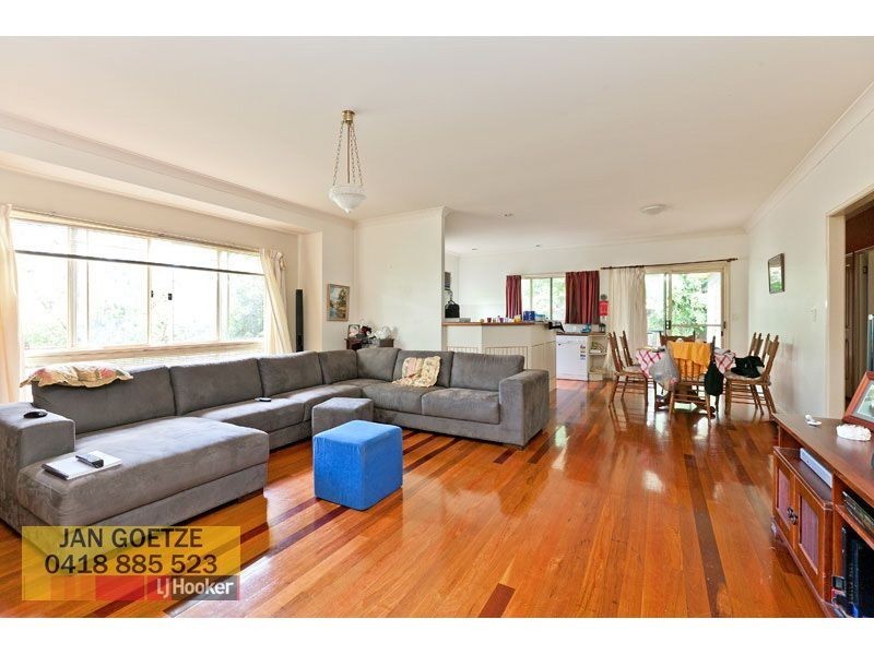 12 Sharven Avenue, Cleveland QLD 4163