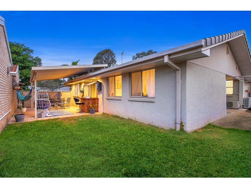 15 Ashwood Circuit, Birkdale QLD 4159