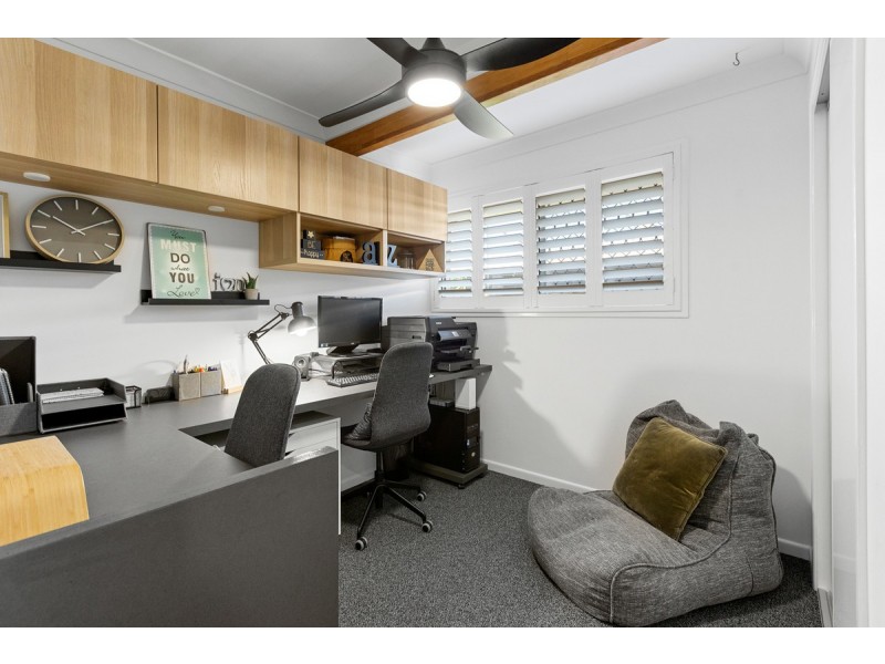 6 Courageous Court, Cleveland QLD 4163