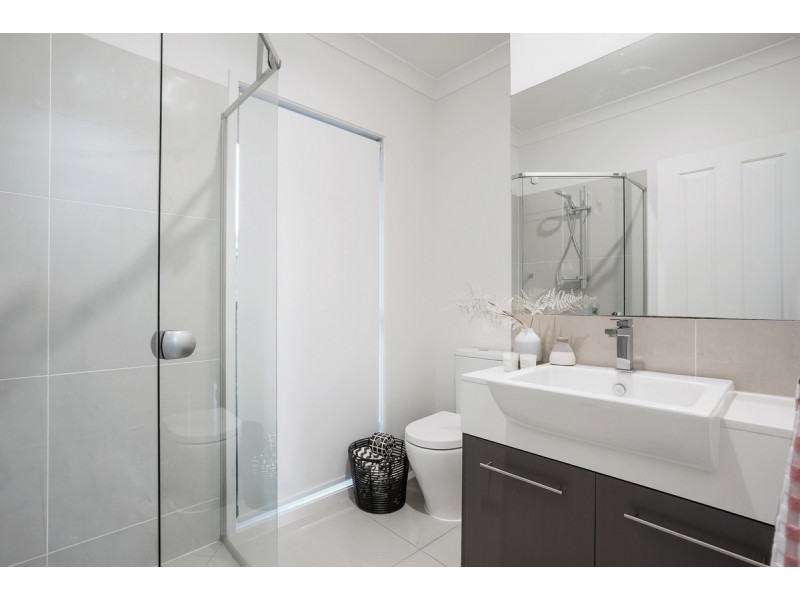 117 Burdekin Drive, Sinnamon Park QLD 4073