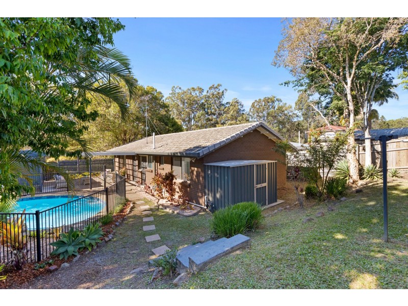 34 Sunnybay Drive, Birkdale QLD 4159