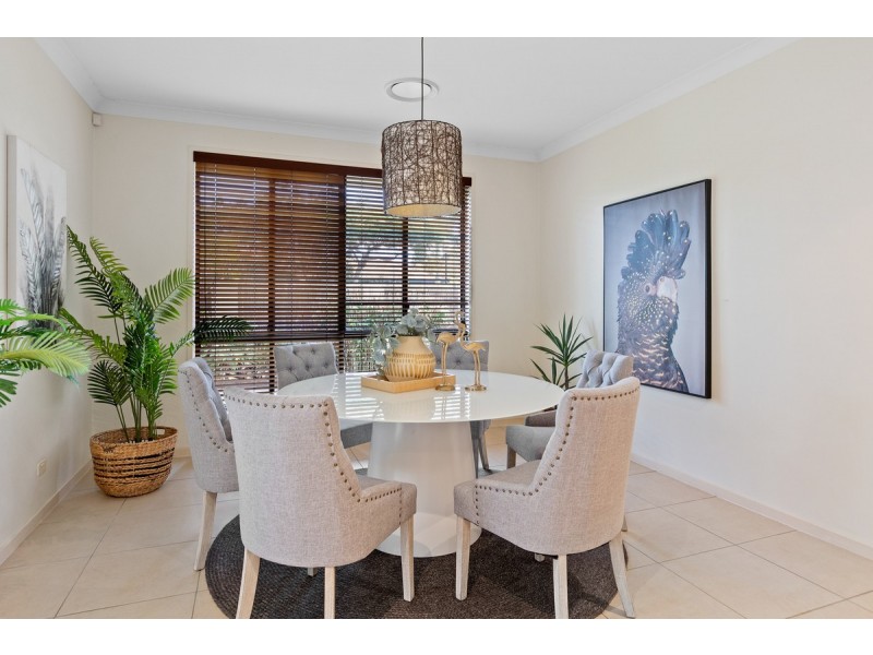 43 Whepstead Avenue, Wellington Point QLD 4160