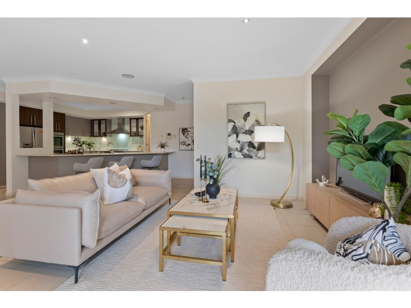43 Whepstead Avenue, Wellington Point QLD 4160