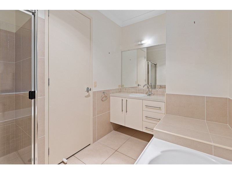 43 Whepstead Avenue, Wellington Point QLD 4160