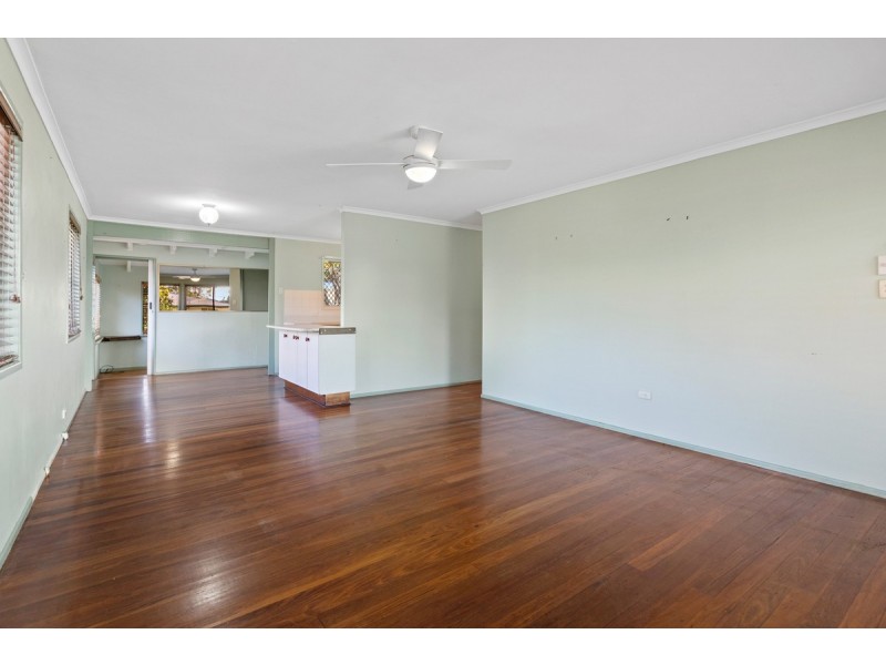 19 Warner Street, Wellington Point QLD 4160