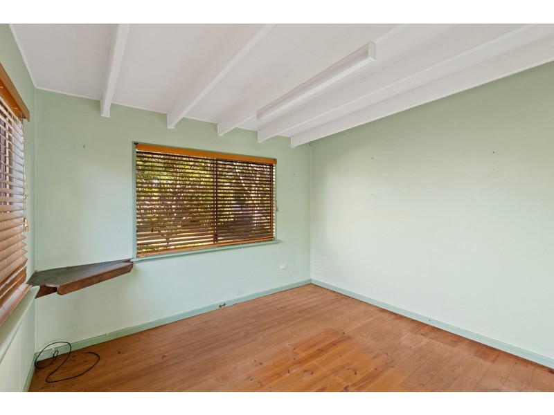 19 Warner Street, Wellington Point QLD 4160