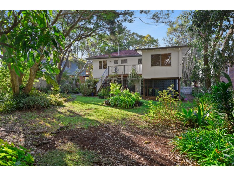 19 Warner Street, Wellington Point QLD 4160