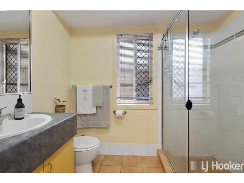 13 Wisteria Street, Ormiston QLD 4160