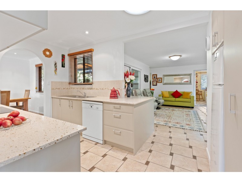 7 Norham Court, Carindale QLD 4152