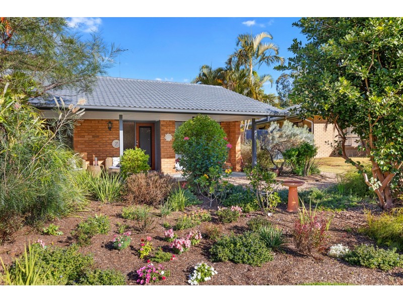 7 Norham Court, Carindale QLD 4152