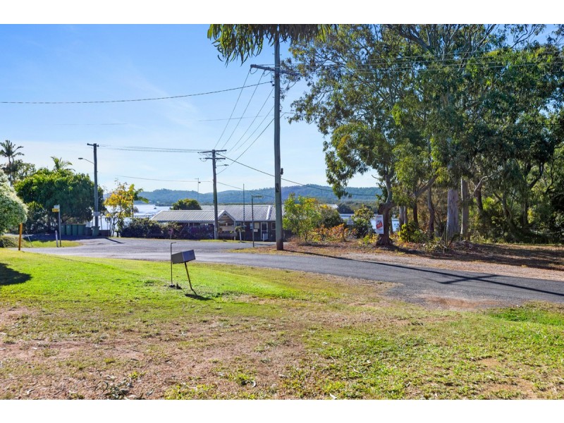 4 Aquamarine Avenue, Russell Island QLD 4184