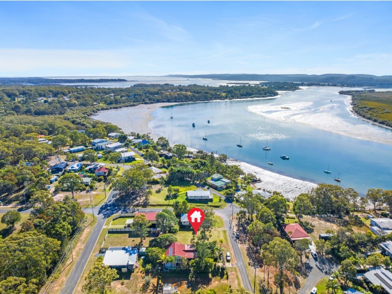 4 Aquamarine Avenue, Russell Island QLD 4184