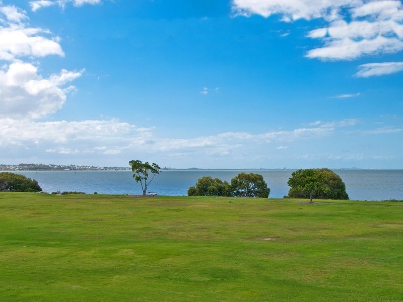 11 Mala Crescent, Birkdale QLD 4159