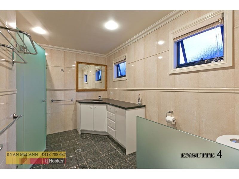 11 Mala Crescent, Birkdale QLD 4159