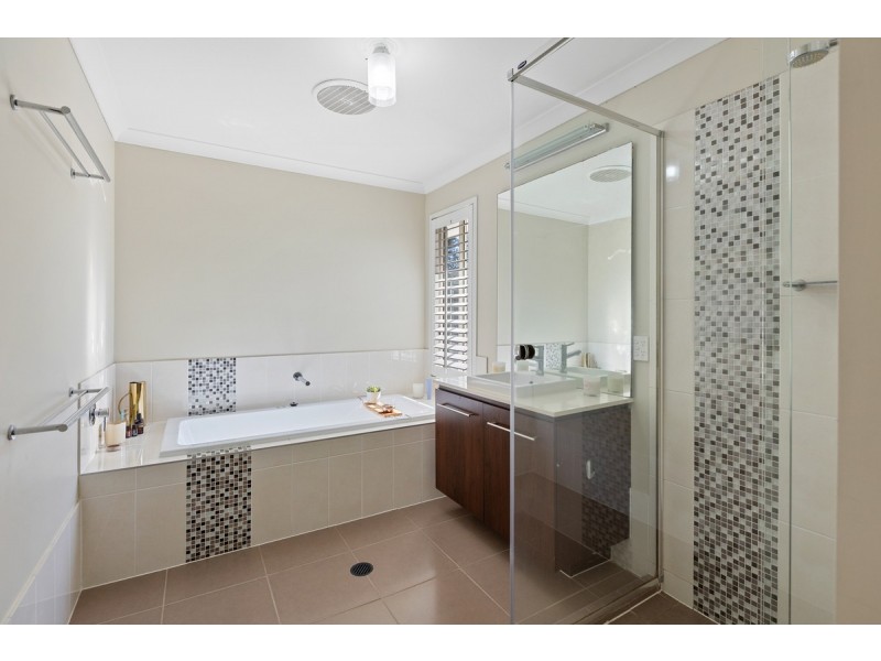 10 Wharton Street, Wellington Point QLD 4160