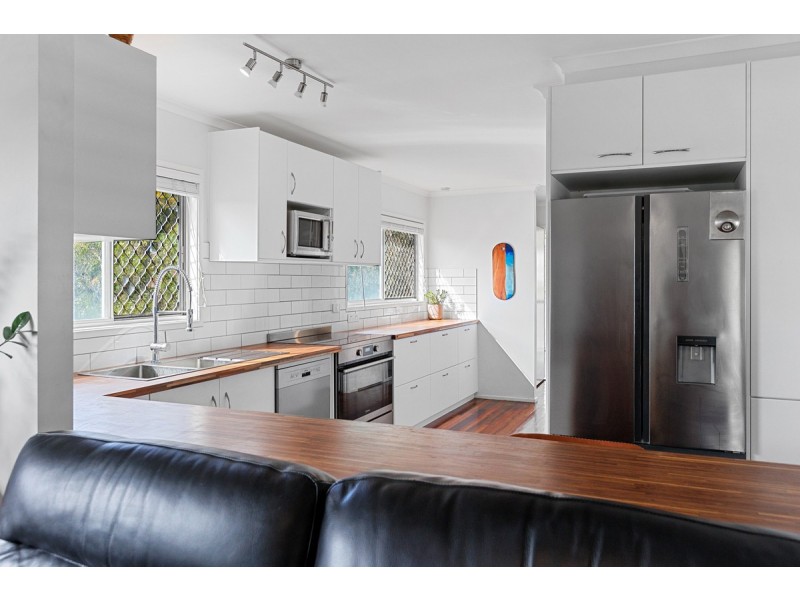 25 Myra Street, Birkdale QLD 4159