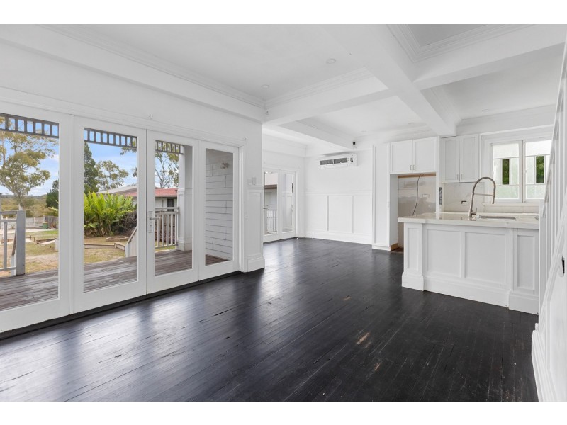 58 Queens Esplanade, Thorneside QLD 4158