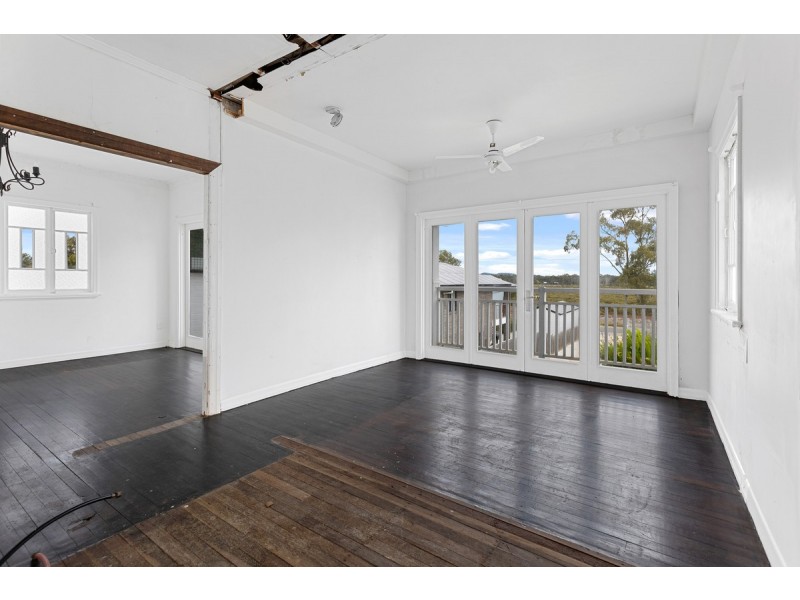58 Queens Esplanade, Thorneside QLD 4158