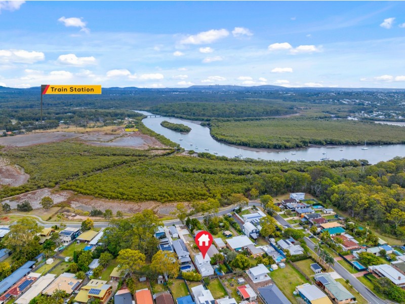 58 Queens Esplanade, Thorneside QLD 4158