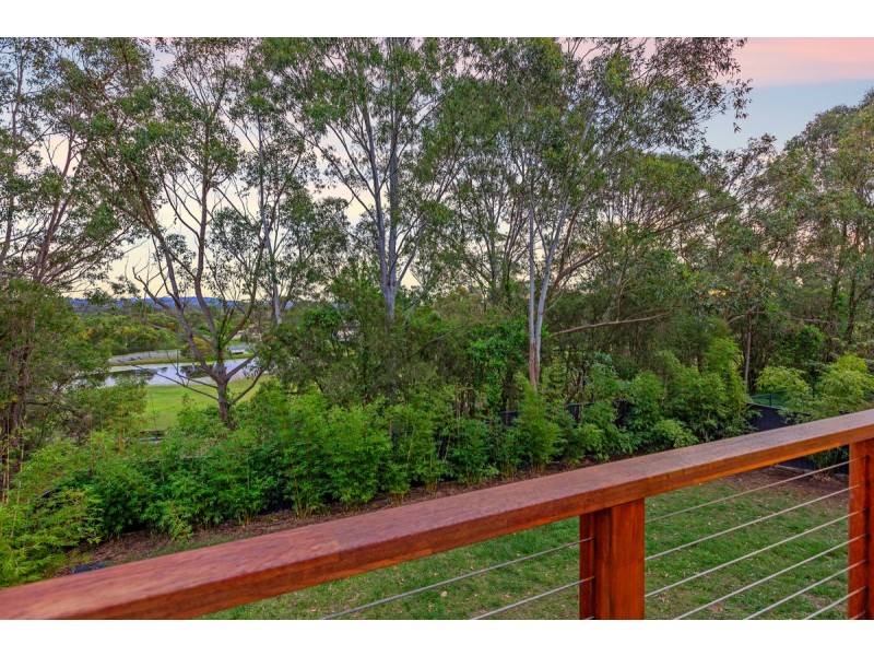 70 Christina Ryan Way, Arundel QLD 4214