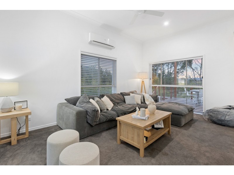 70 Christina Ryan Way, Arundel QLD 4214