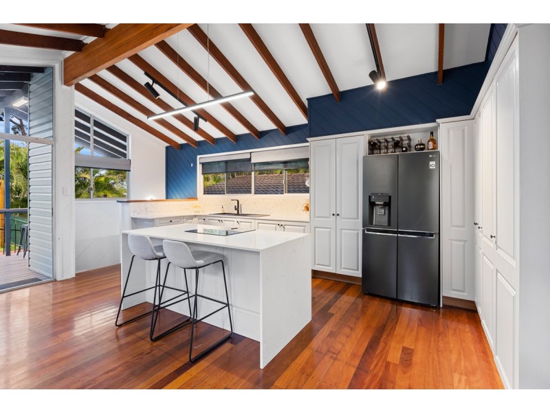 36 Dawn Crescent, Thornlands QLD 4164