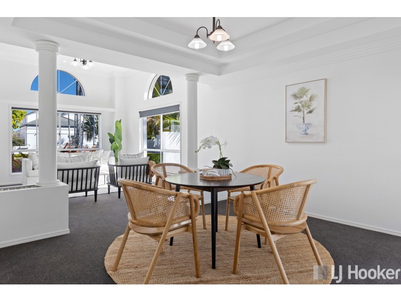 17 Caravel Court, Raby Bay QLD 4163