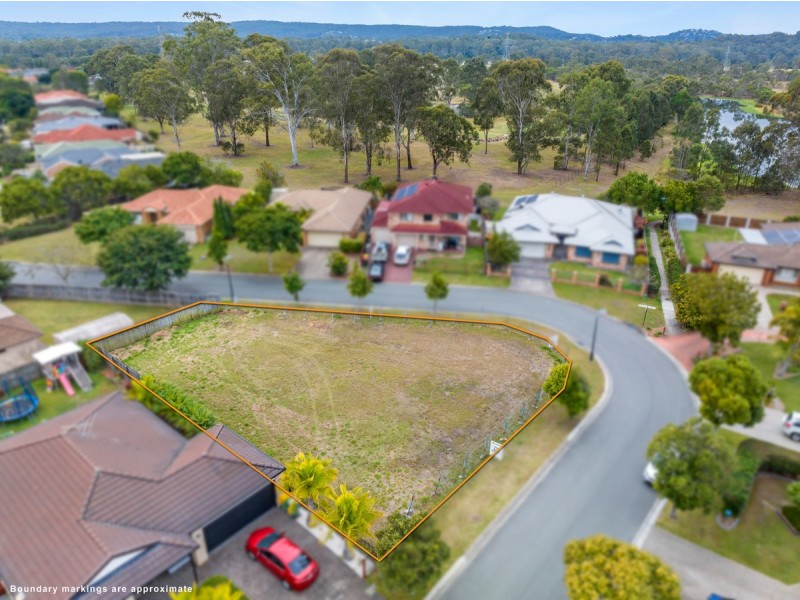 6 Fairway Drive, Meadowbrook QLD 4131