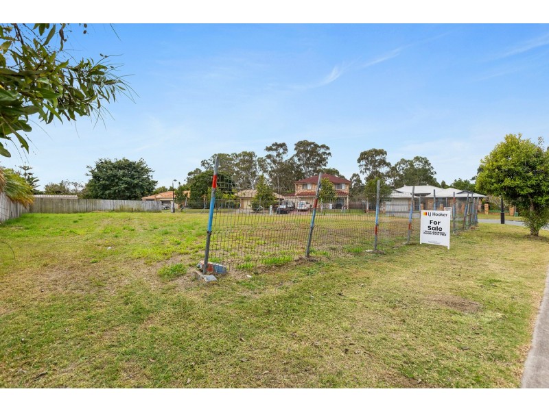6 Fairway Drive, Meadowbrook QLD 4131