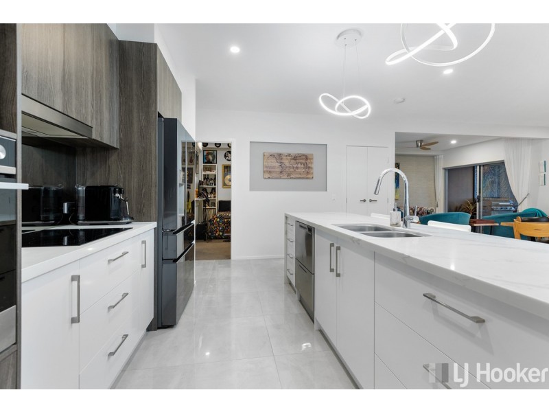 37/45 Shore Street East, Cleveland QLD 4163