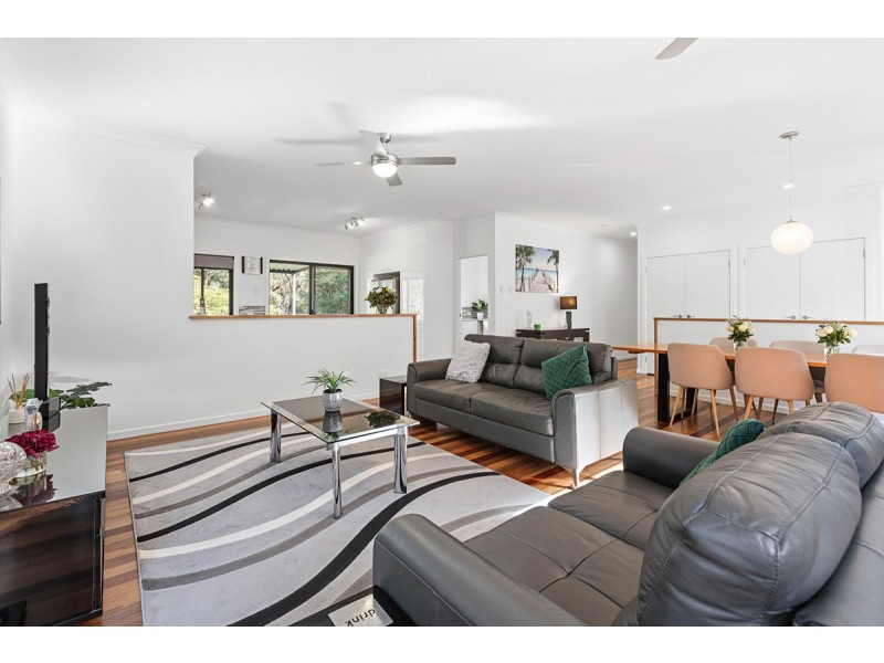 8 Kyewong Court, Pimpama QLD 4209