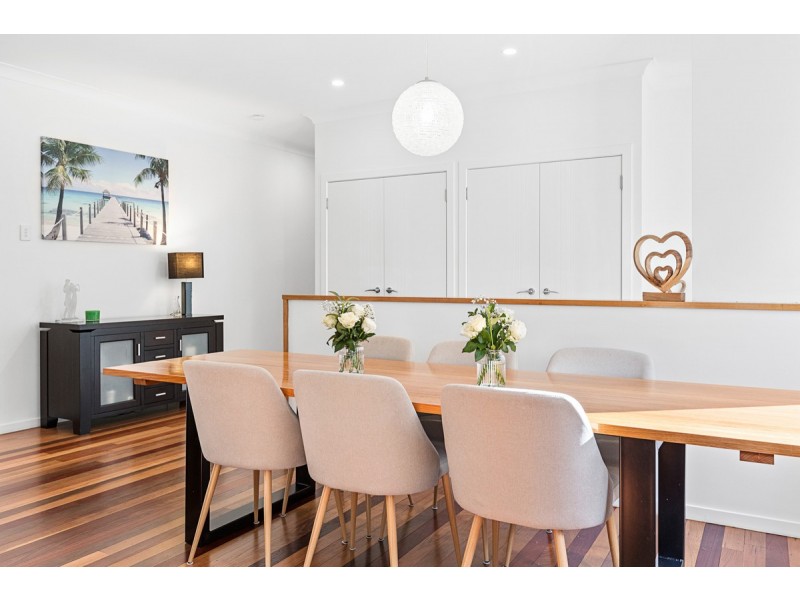 8 Kyewong Court, Pimpama QLD 4209