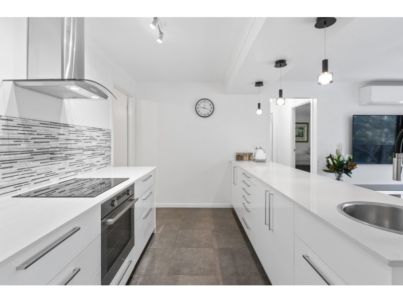 8 Kyewong Court, Pimpama QLD 4209