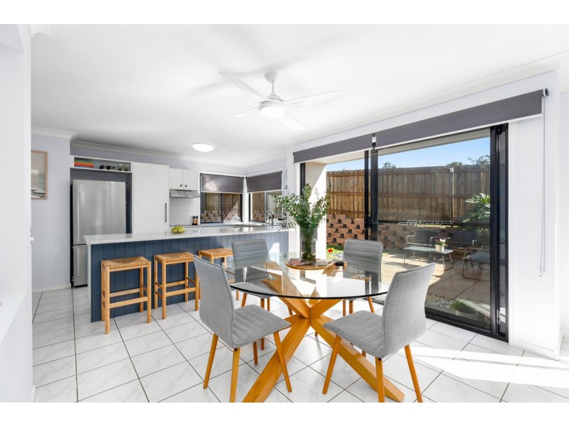 1 Olympic Place, Sinnamon Park QLD 4073