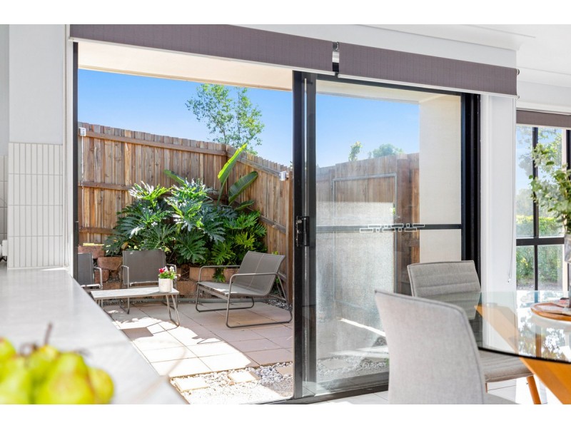 1 Olympic Place, Sinnamon Park QLD 4073