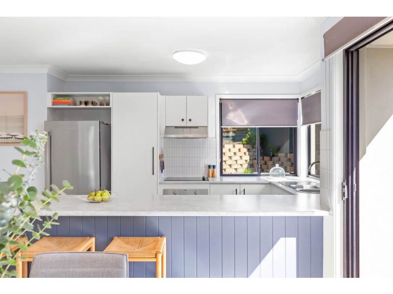 1 Olympic Place, Sinnamon Park QLD 4073