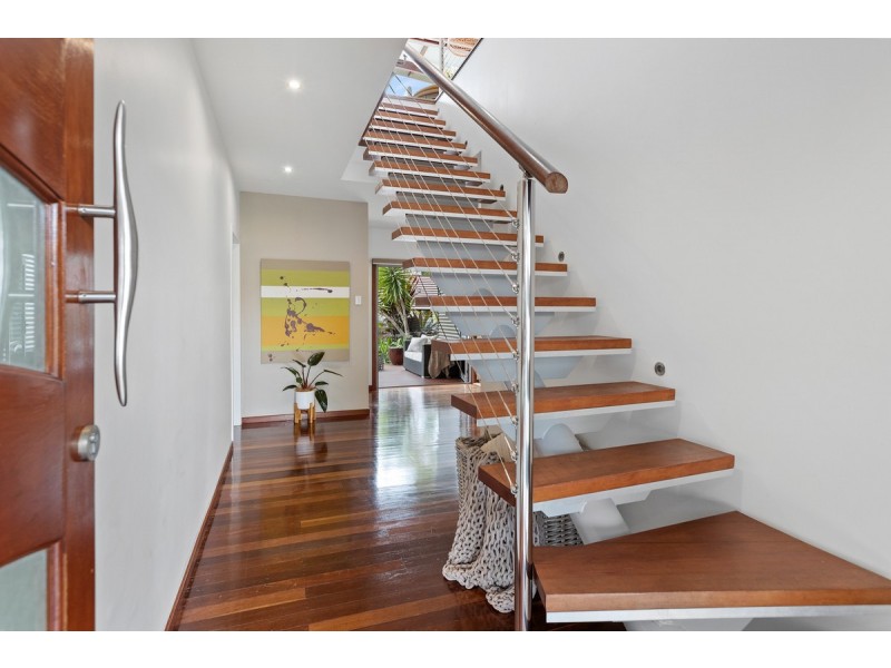 8 Willmott Street, Victoria Point QLD 4165